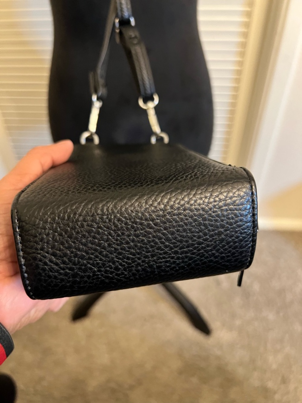 Black Pebbled Leather Crossbody Phone Bag - Picture 4 of 7